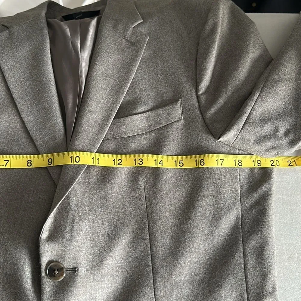 Banana Republic Men’s Tailored-Fit Melton Superfine Wool Blazer Charcoal 38R